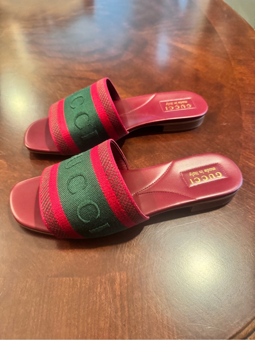 Gucci Jane Slides! Brand new / Never worn size 37.  Current season!